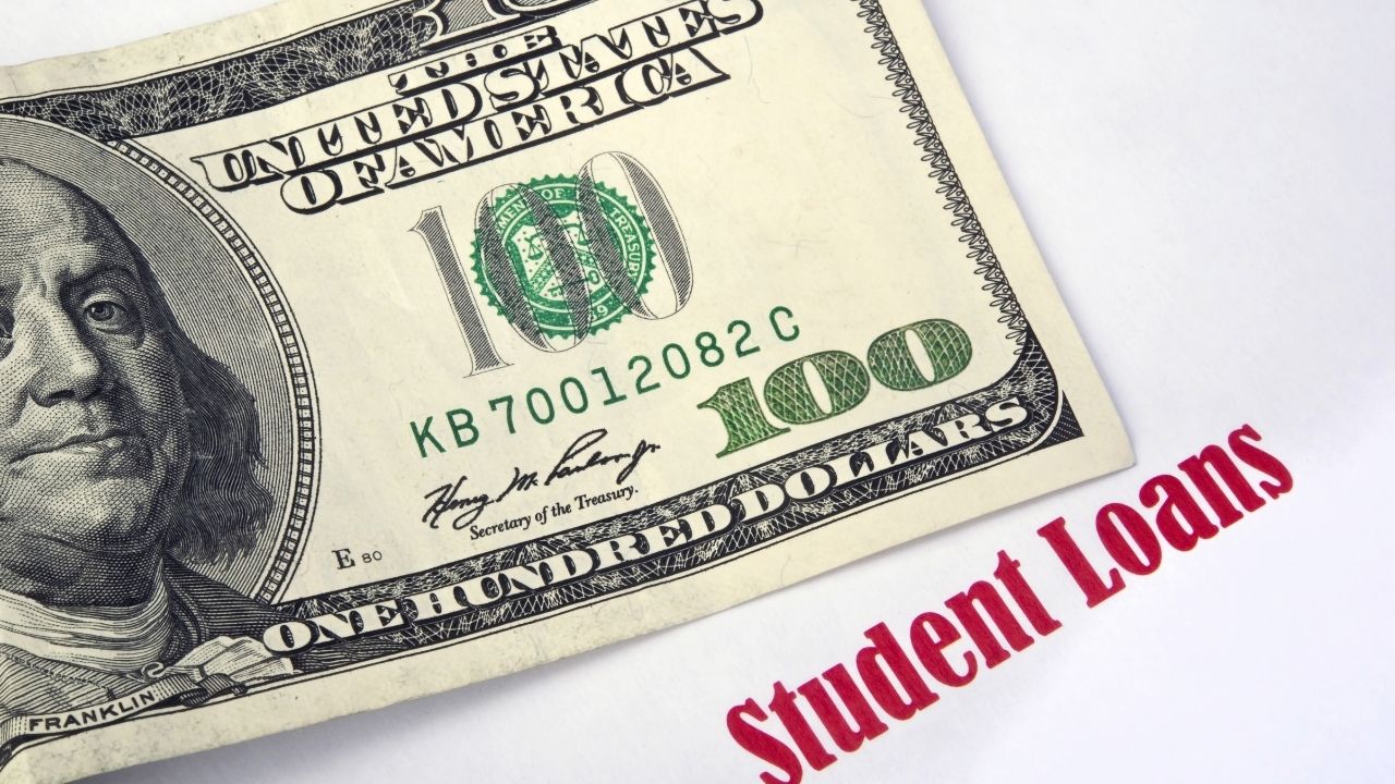 Complete List of Best Student Loans Available