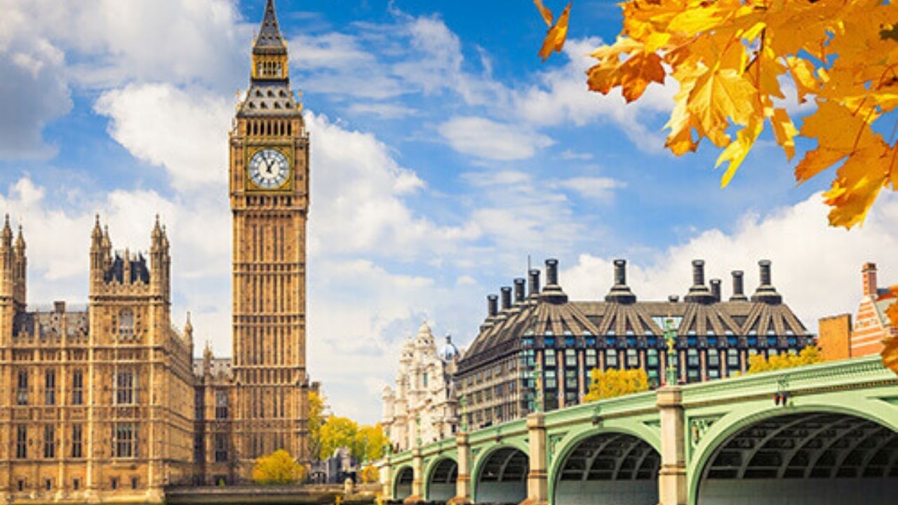 How-To-Move-To-The-UK