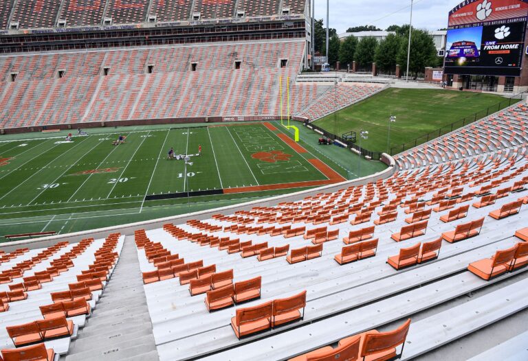 20 Largest College Football Stadiums In The World