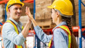 Fun-Jobs-that-Pay-Well-Without-a-Degree